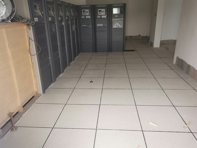 金屬防靜電活動地板